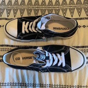 Converse Low-Tops
